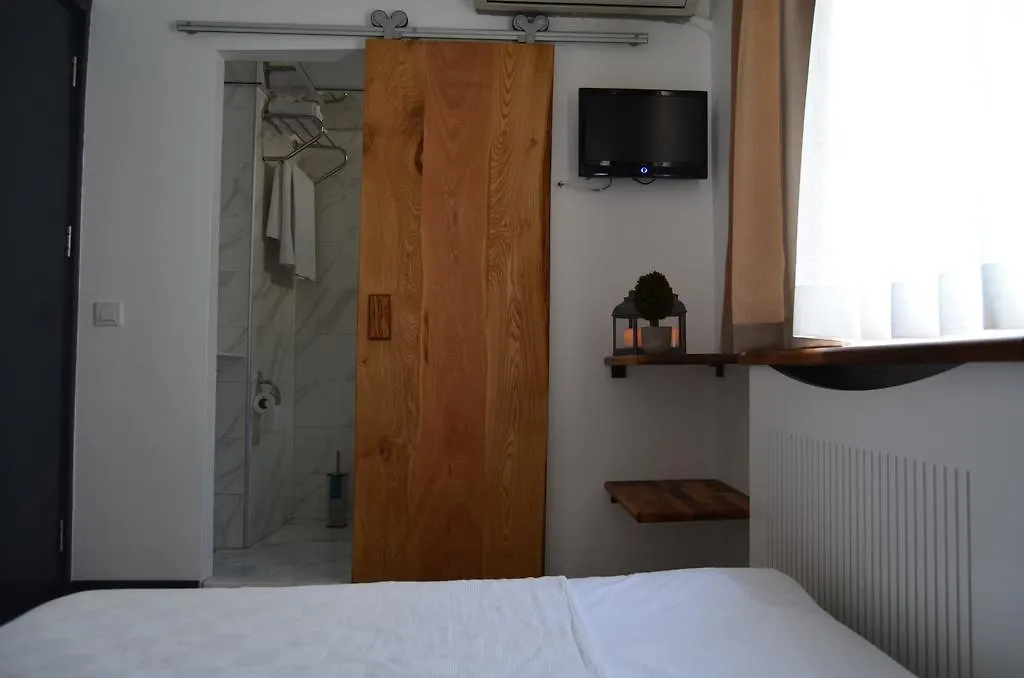 Cagla Pinar Hotel İzmir